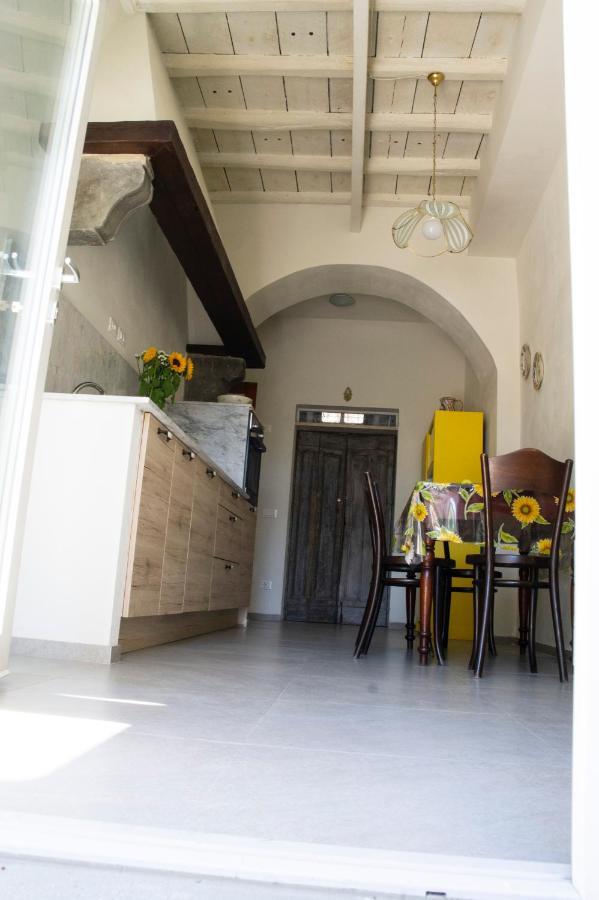 L'oziorinco Appartement *